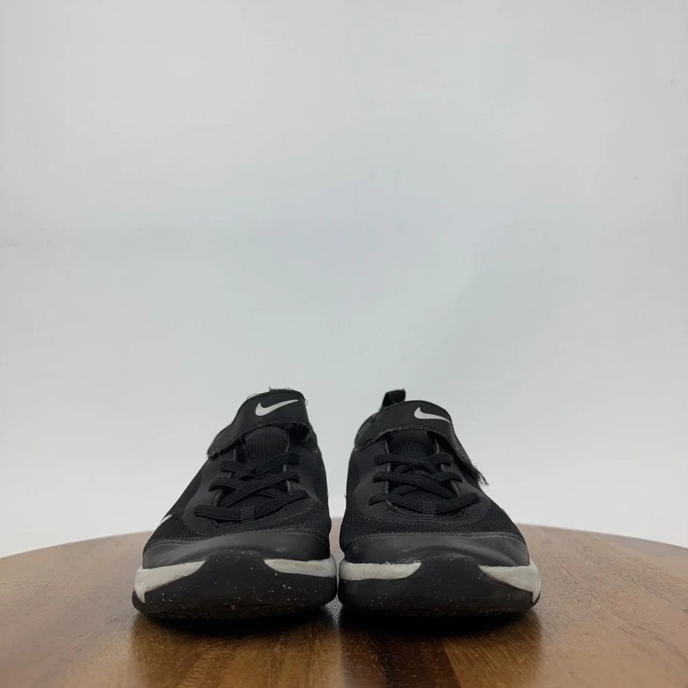 Big Kids Nike Omni Multi-Court PS Black White Athletic Sneakers Size 1.5‎ Y GUC